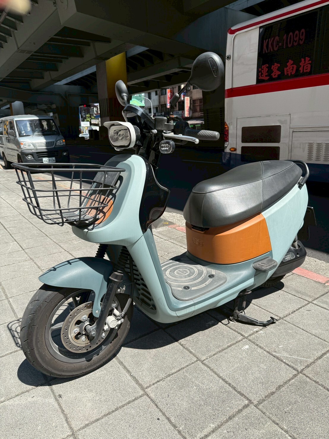 LINE_ALBUM_VIVA XL_8222_260528_4