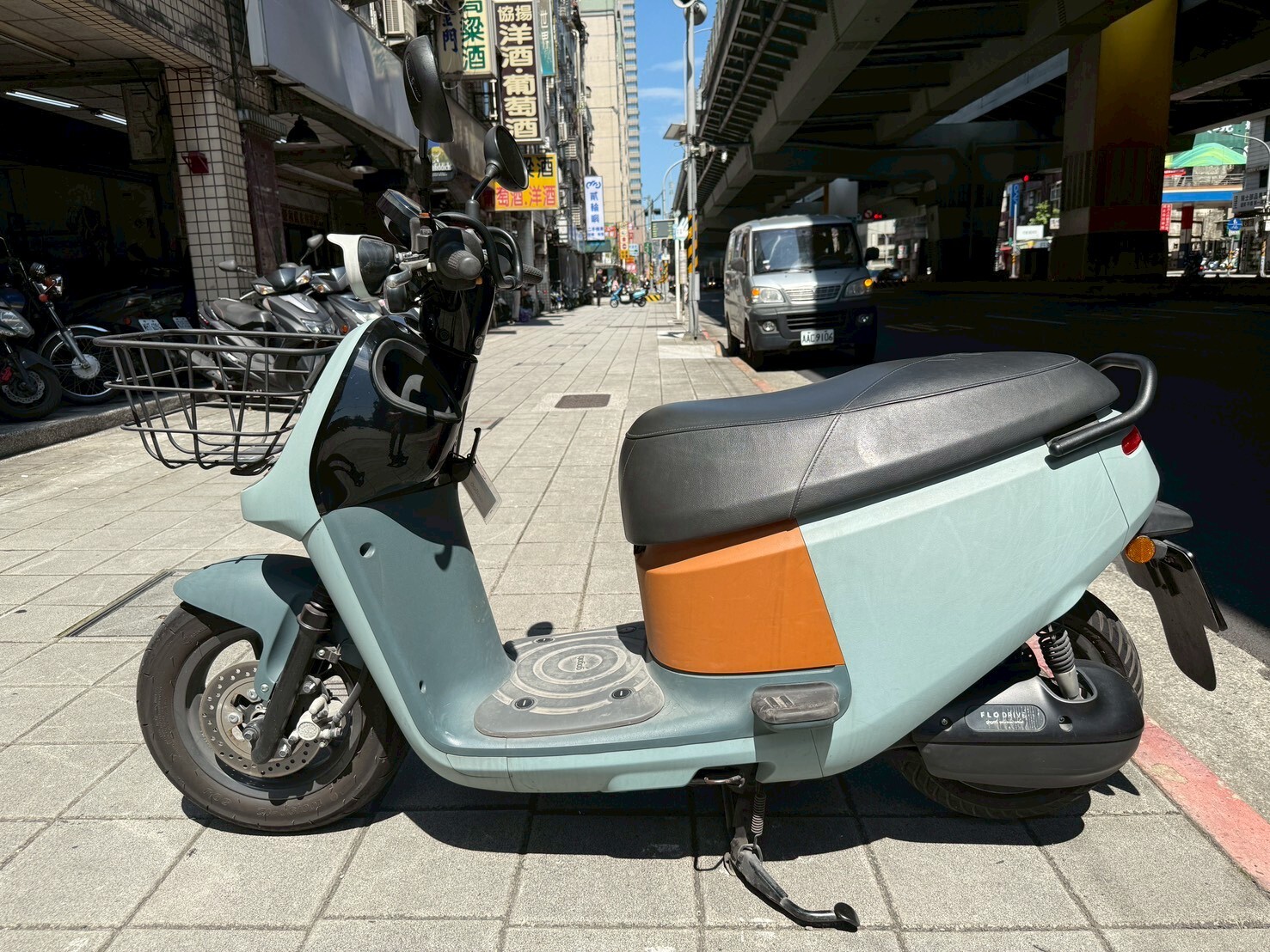 LINE_ALBUM_VIVA XL_8222_260528_5