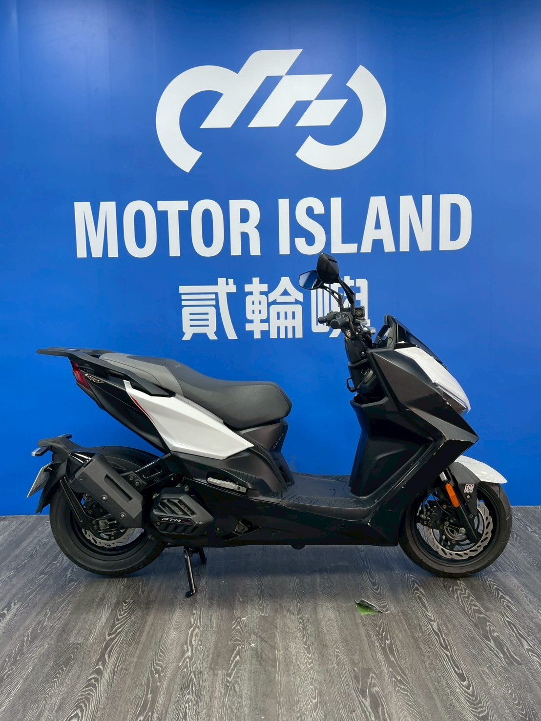 LINE_ALBUM_2023 光陽 KRV180MOTO _NSL-8006 $72000里程26XXX_260530_4