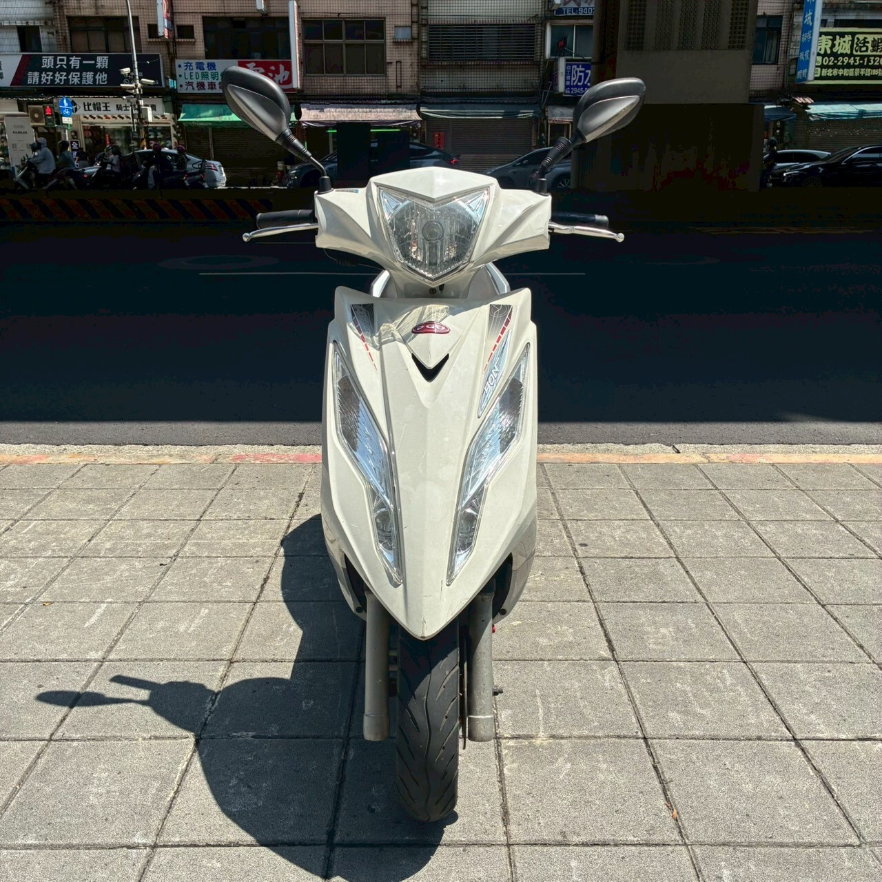 LINE_ALBUM__3668_260601_1