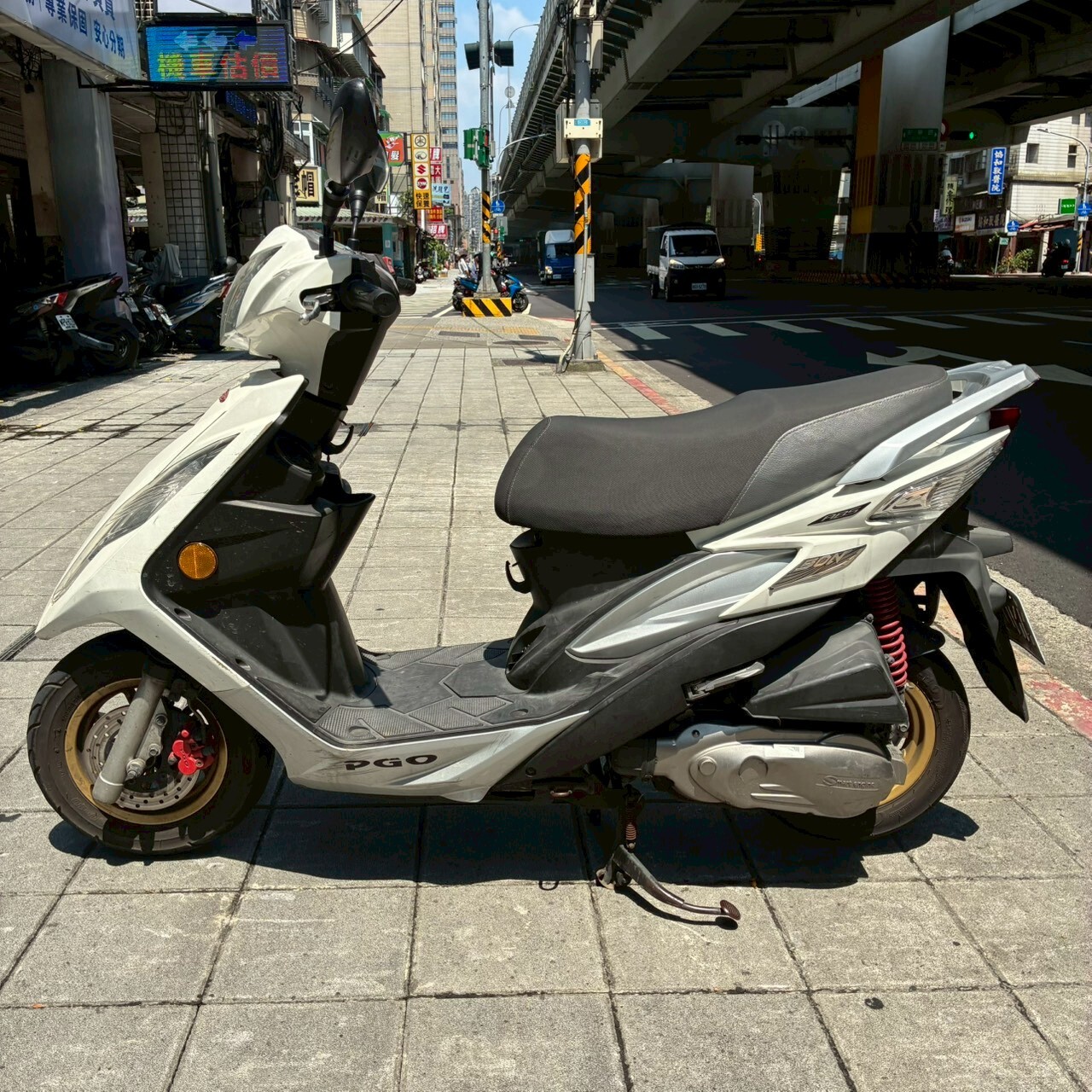 LINE_ALBUM__3668_260601_5