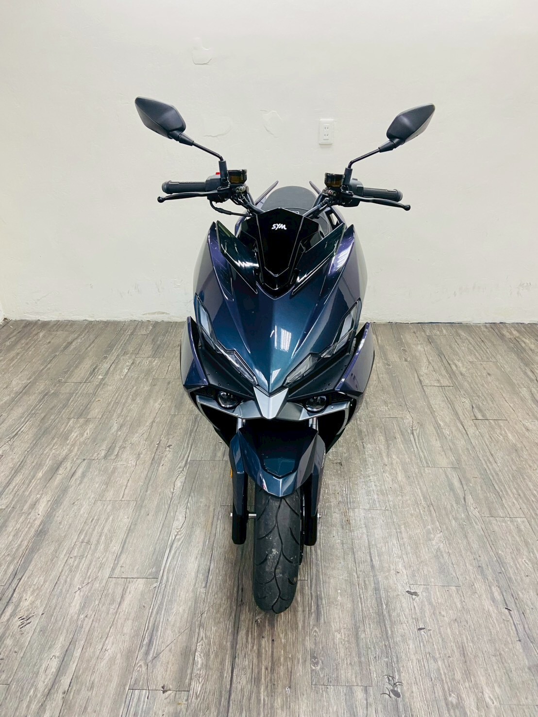 LINE_ALBUM_2025 三陽 DRG 2.0 鑰匙版 _2135 $93,000 里程1XX_260602_1