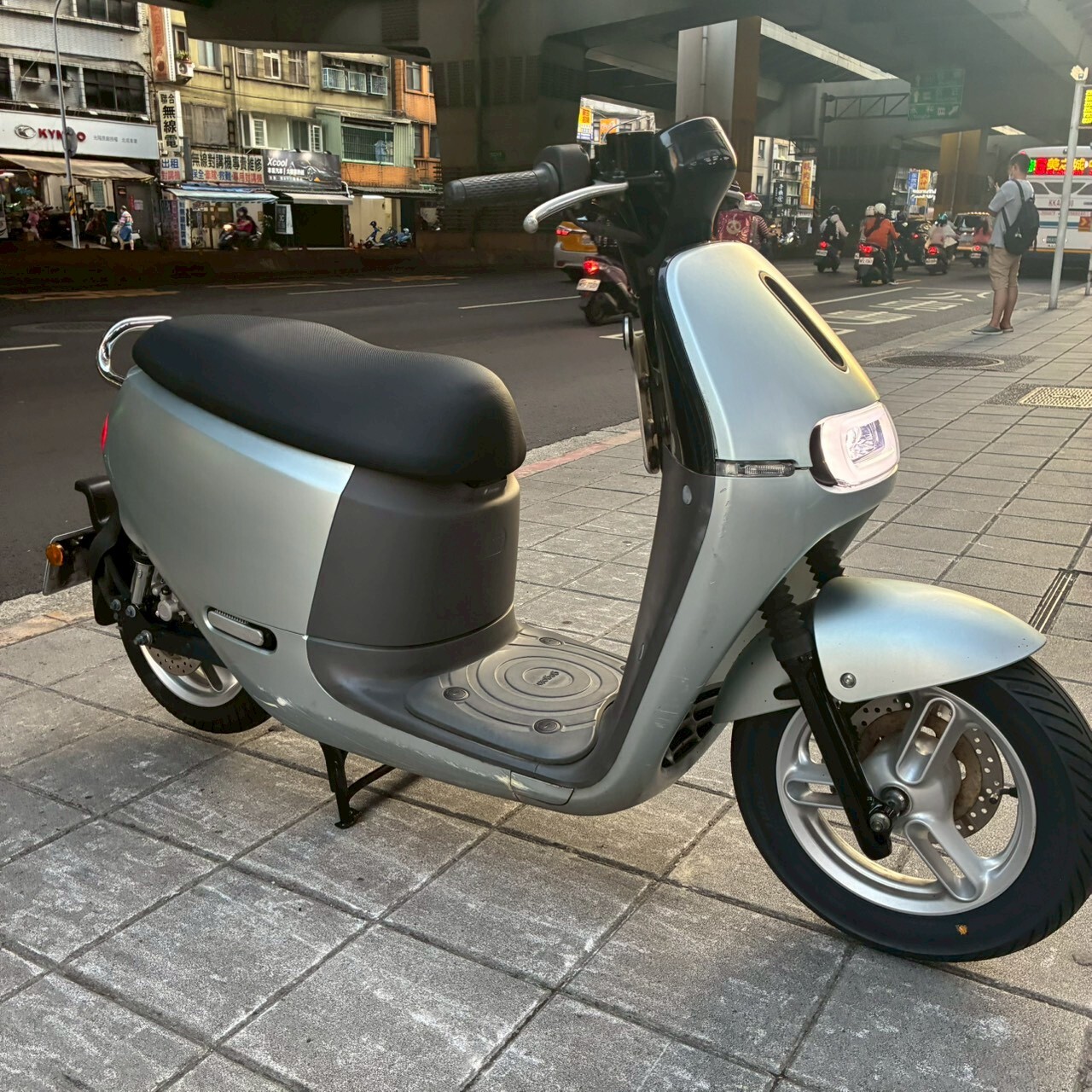LINE_ALBUM__0270_260603_3