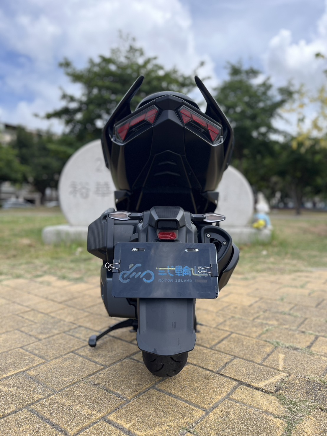 S__240844808_0