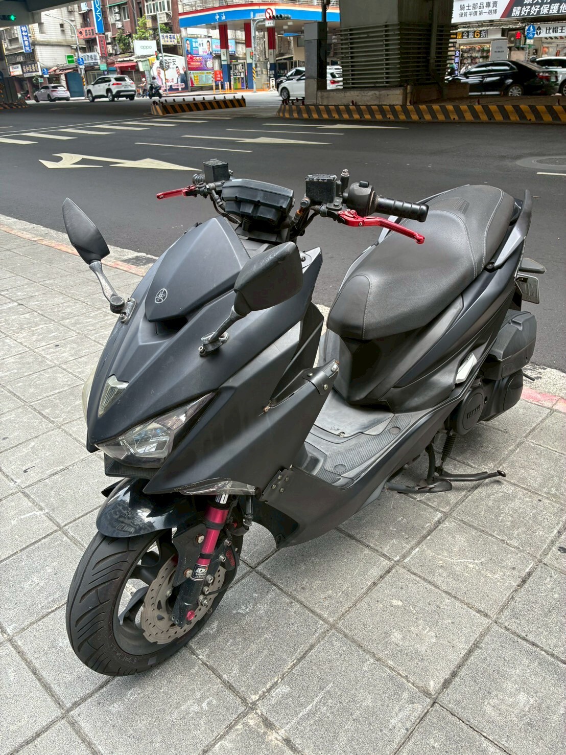 LINE_ALBUM__7575_260605_3