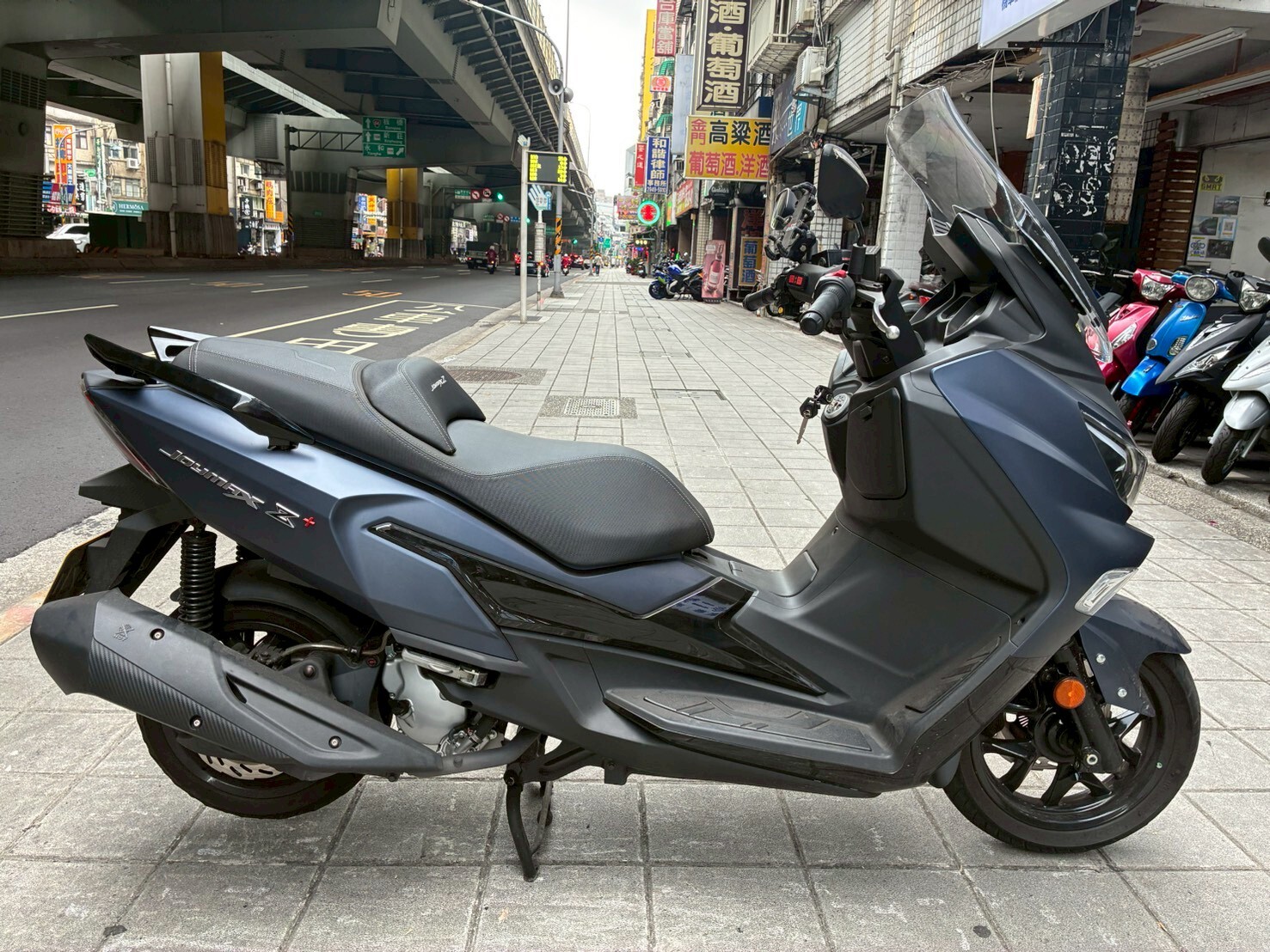 LINE_ALBUM__6820_260605_5