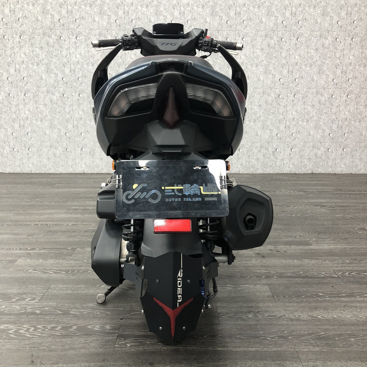 S__244441104_0