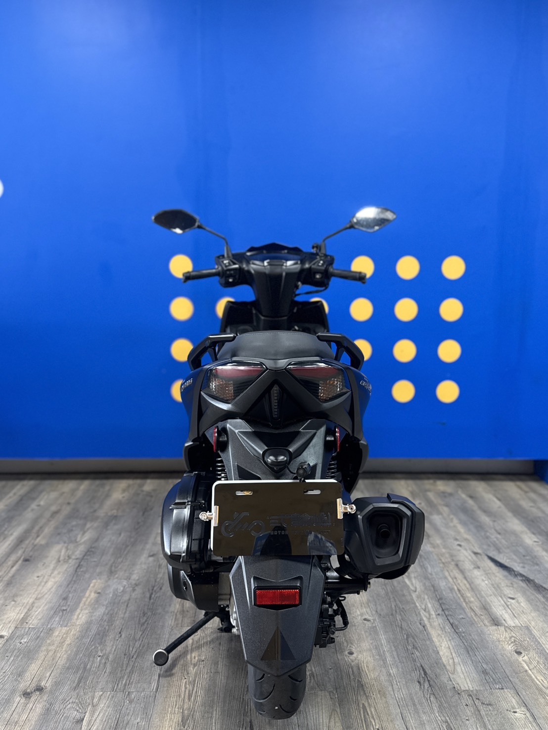 line_oa_chat_260612_190243_group_4