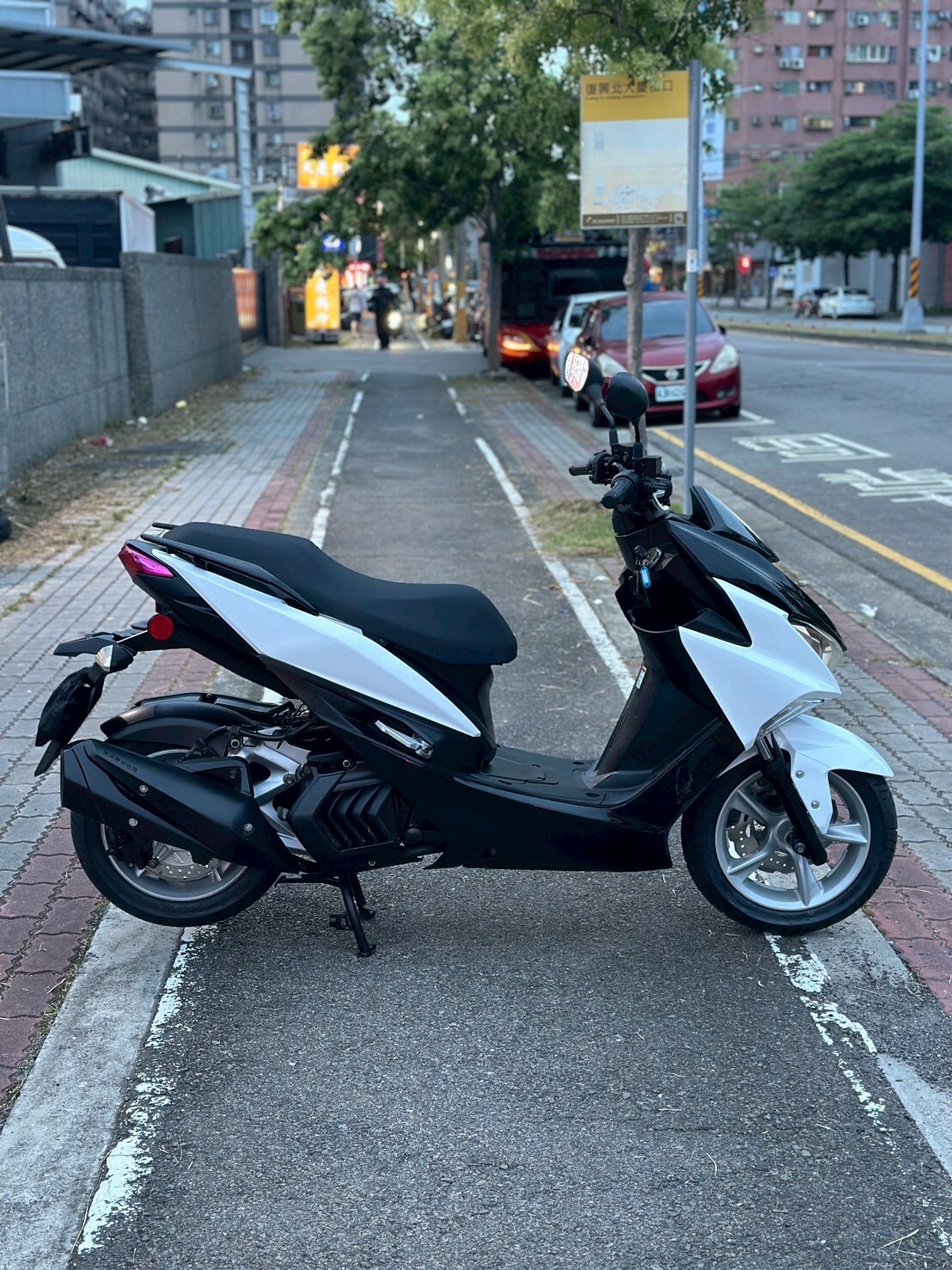 LINE_ALBUM_2016 山葉 FORCE 155 _7538 633xxKM $45,000_260613_5