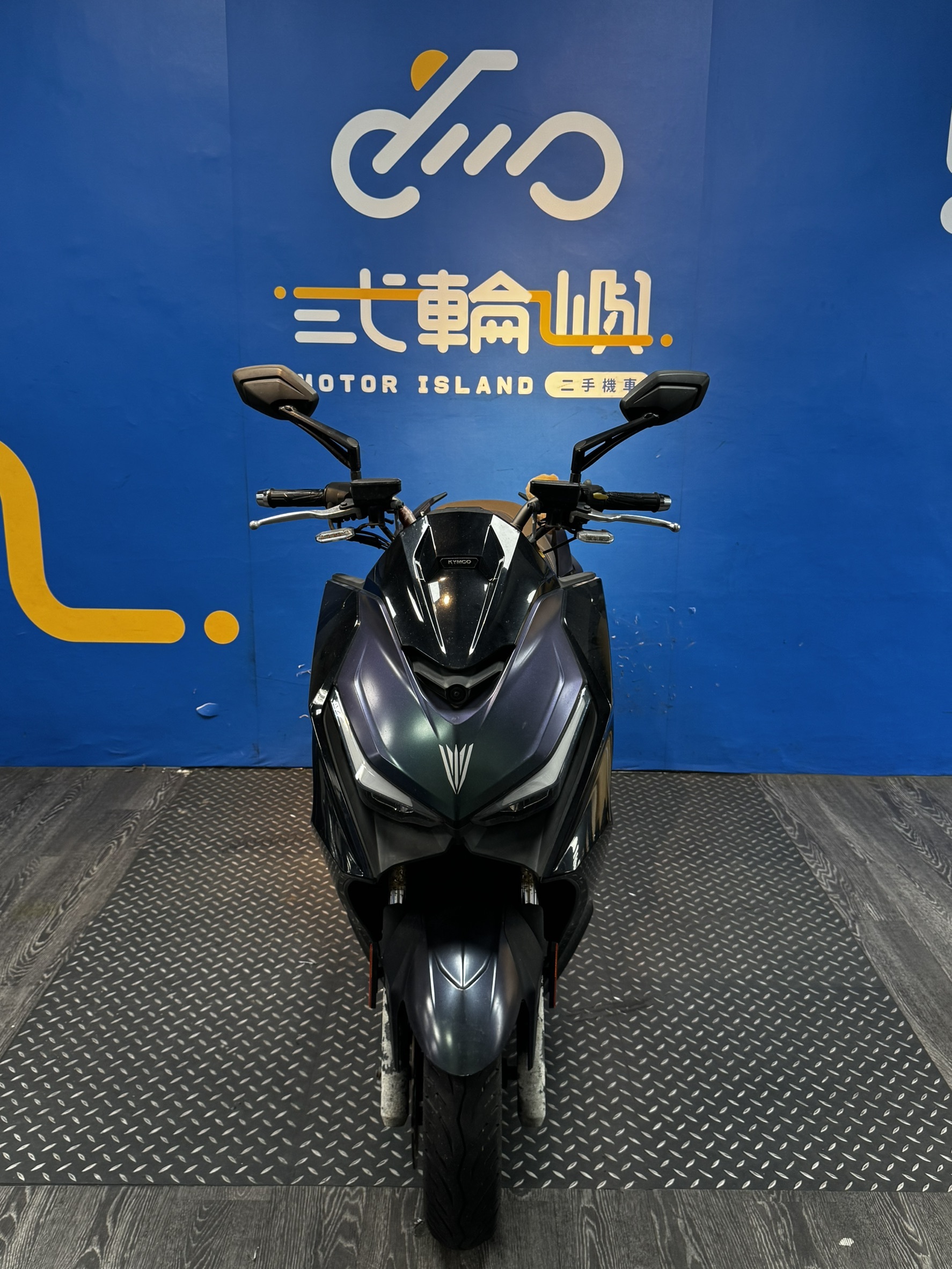 line_oa_chat_260615_195651_group_1
