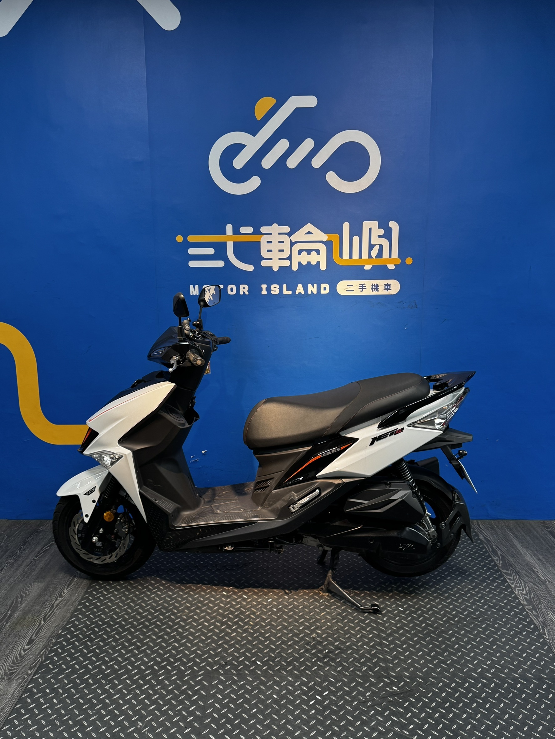 line_oa_chat_260615_195706_group_2