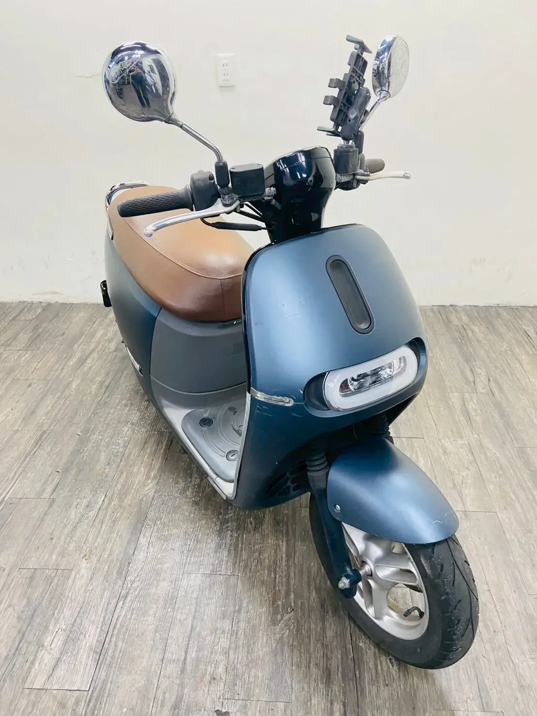 LINE_ALBUM_2020 睿能 GOGORO 2 DELIGHT _7521 $32000 里程20XXX_260529_2