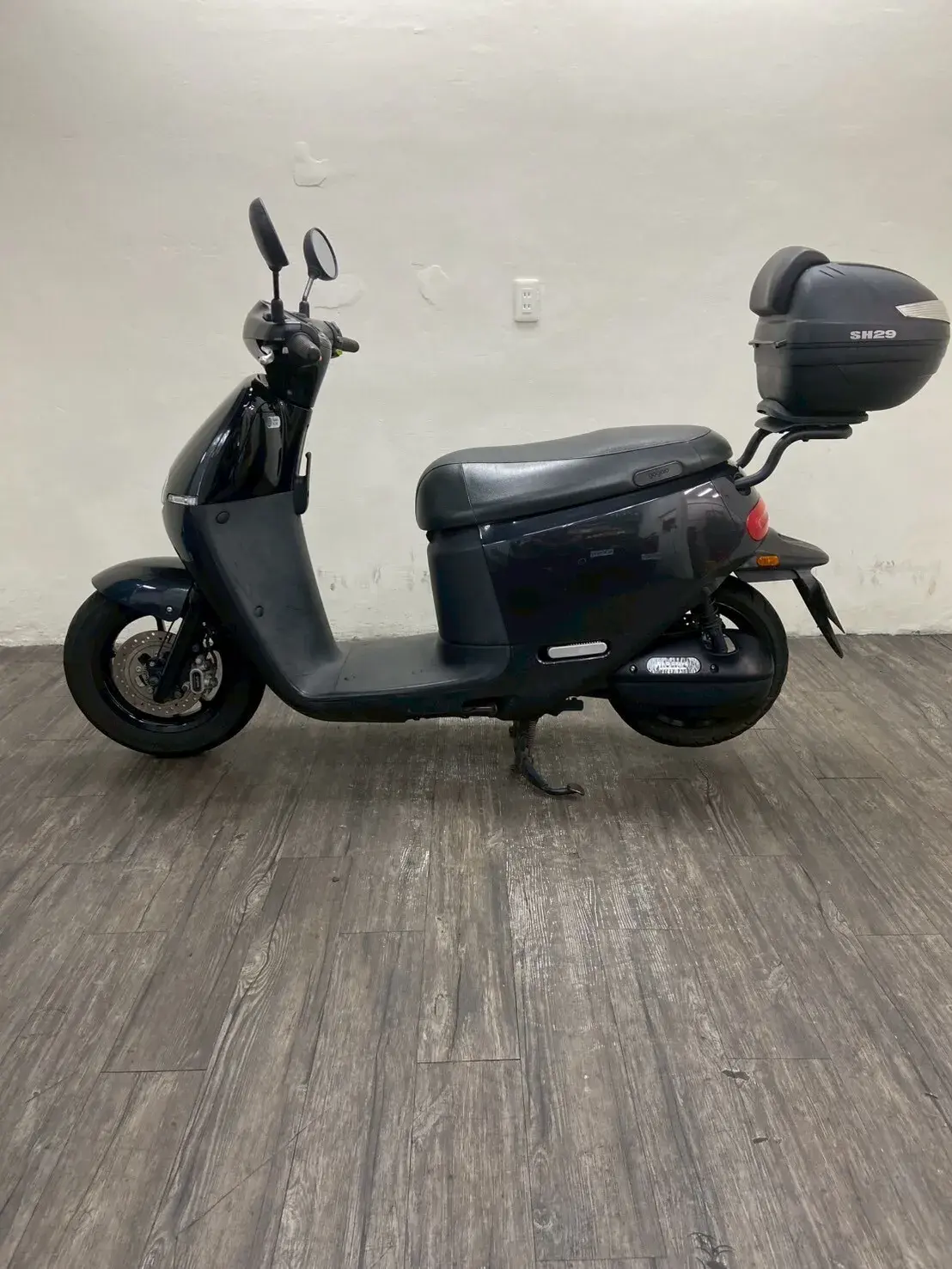 LINE_ALBUM_2023 睿能 GOGORO 2 PREMIUM卡片版 _6897 $45000 里程58xx_260520_5