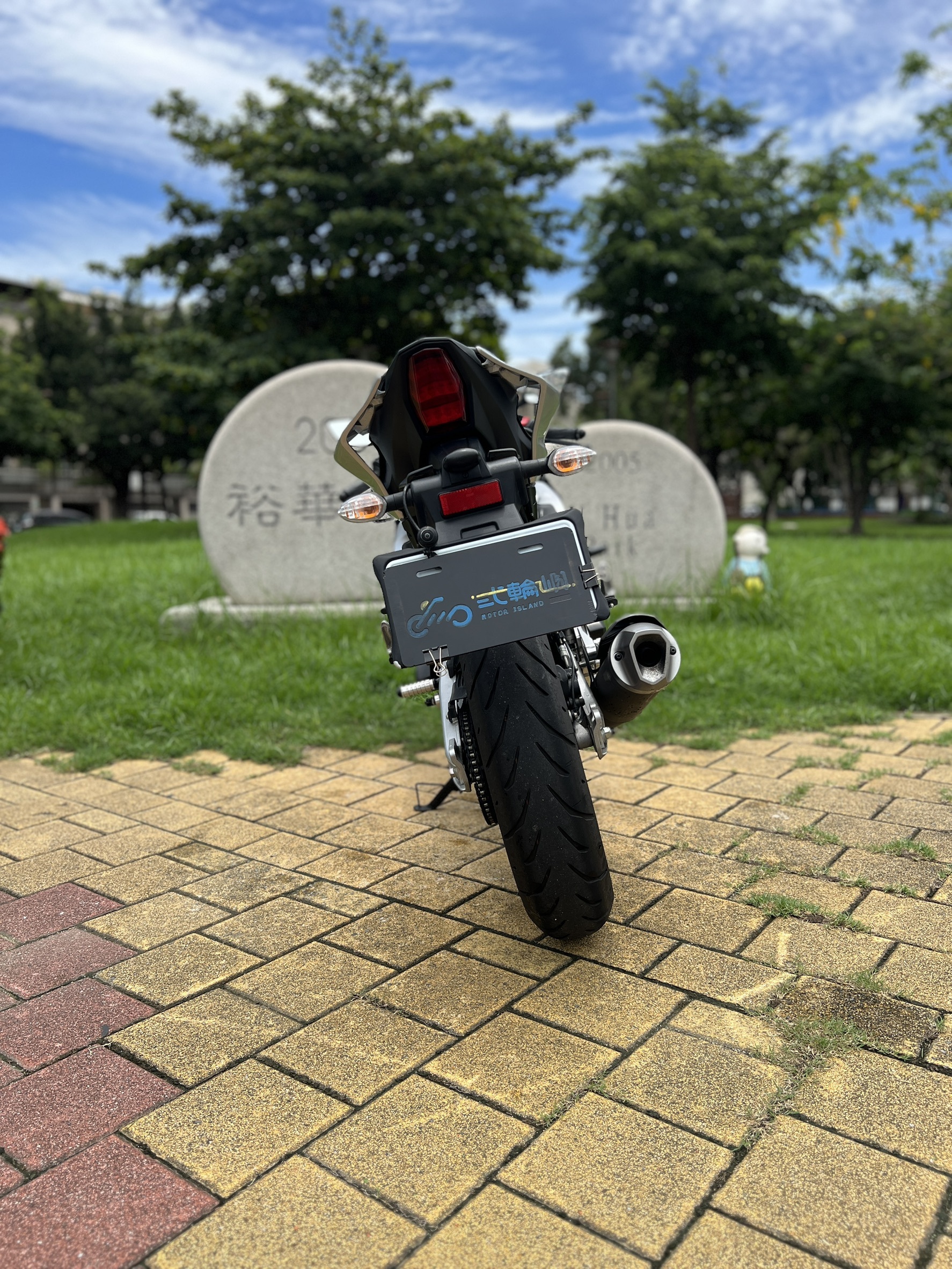 S__143523849_0