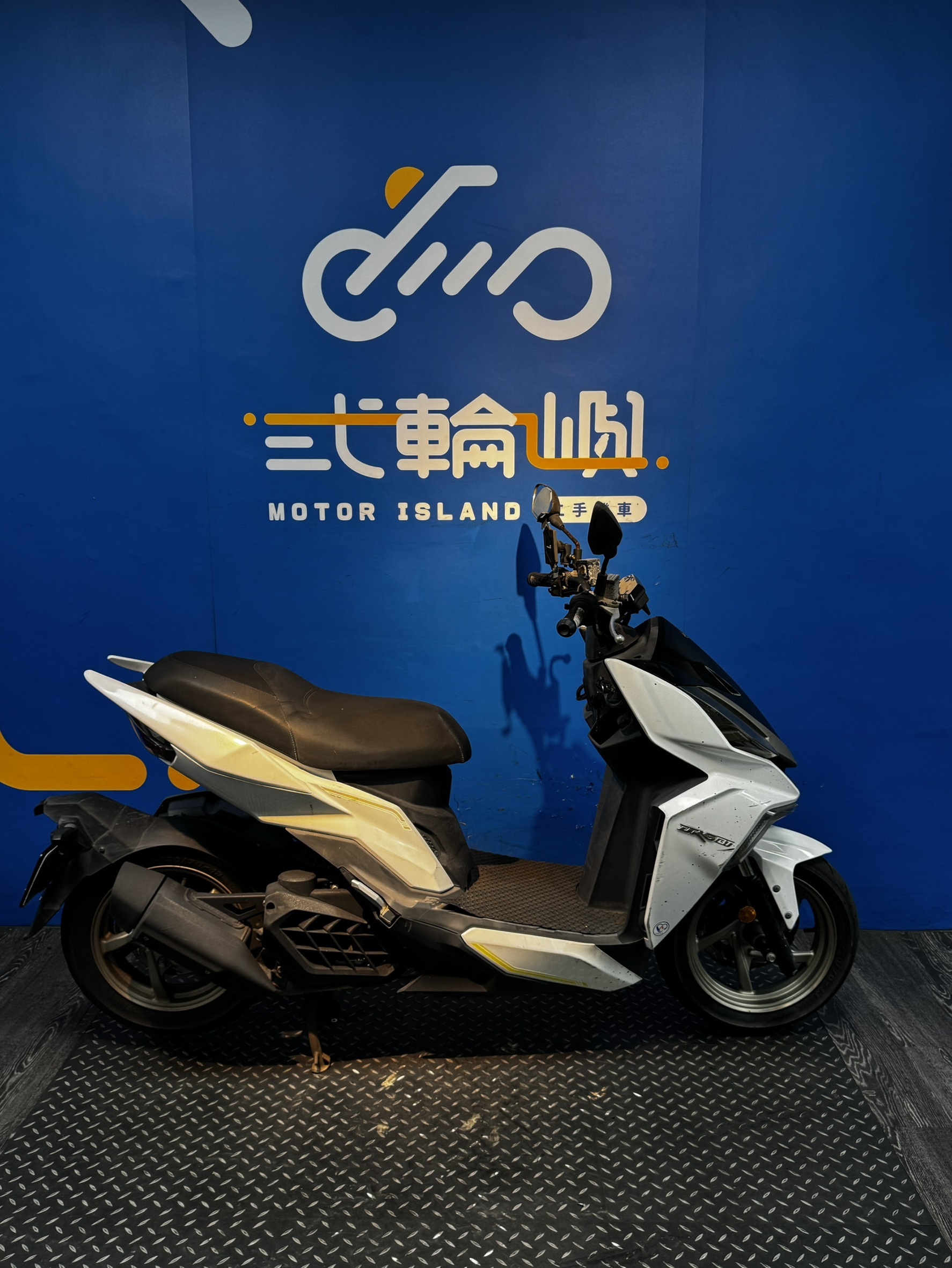 line_oa_chat_260617_195551_group_2
