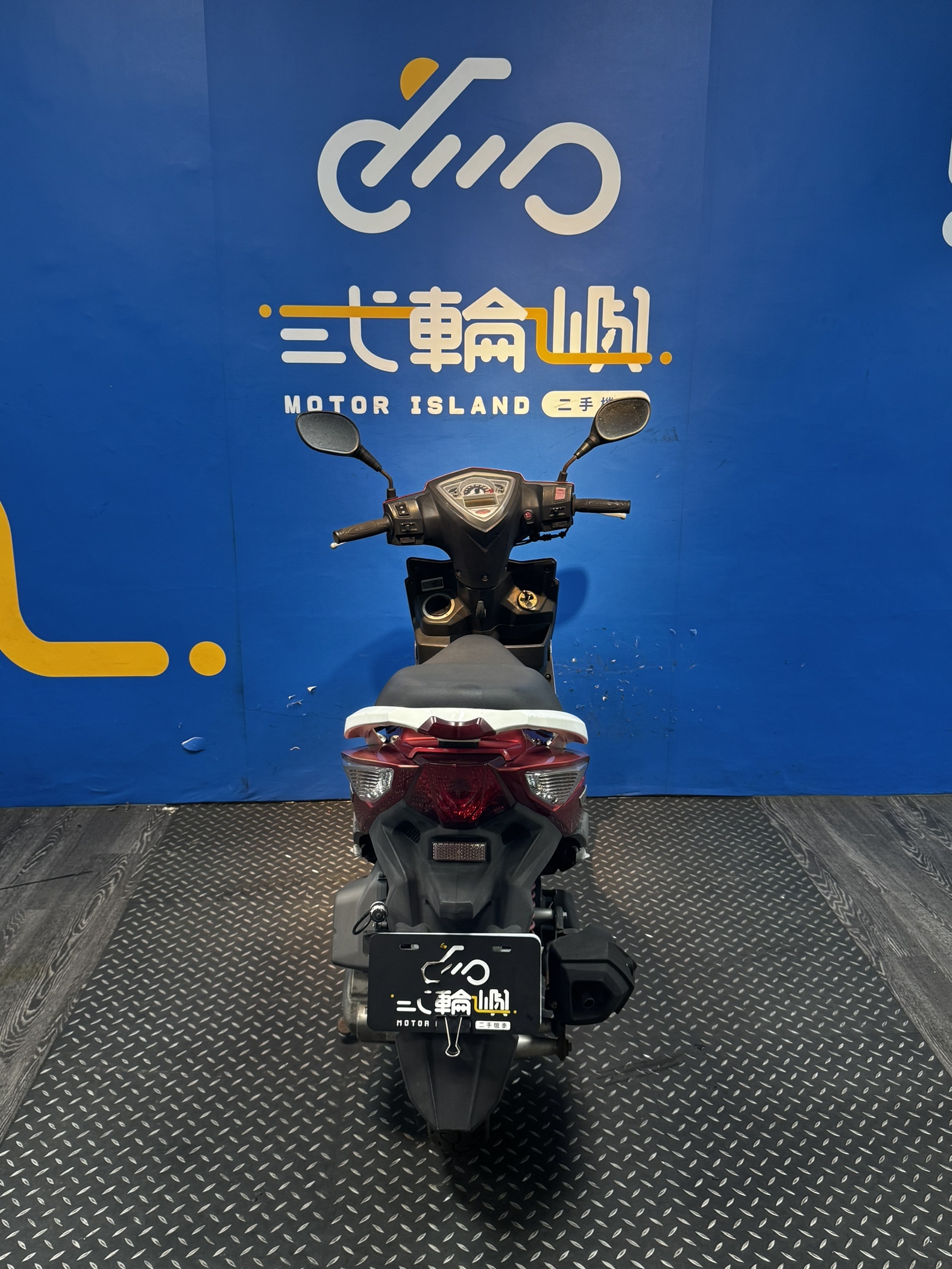 line_oa_chat_260617_195537_group_4