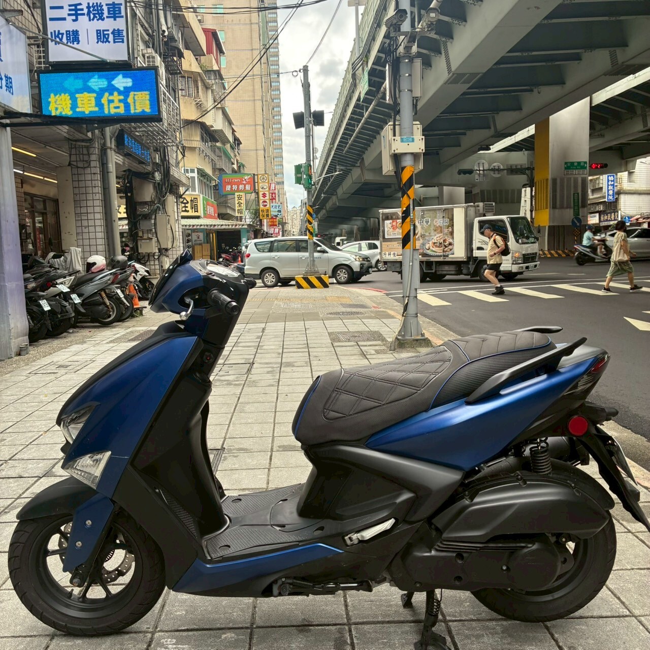 LINE_ALBUM__9252_260617_4