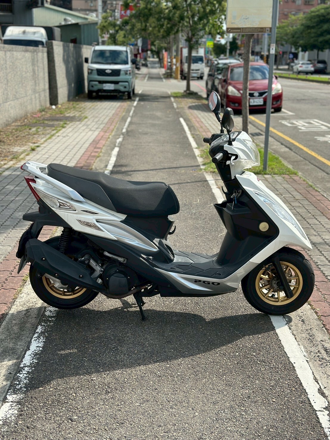 LINE_ALBUM_2018 PGO BON 125 ABS _9077 564xxKM $29,999_260618_5