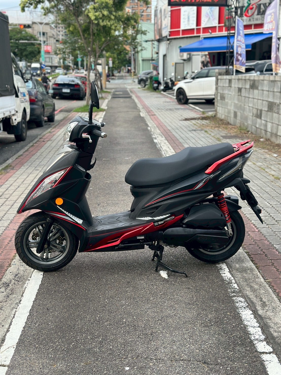 LINE_ALBUM_2017 光陽 G6 150 雙碟版 _5185 298xxKM $35,000_260618_4