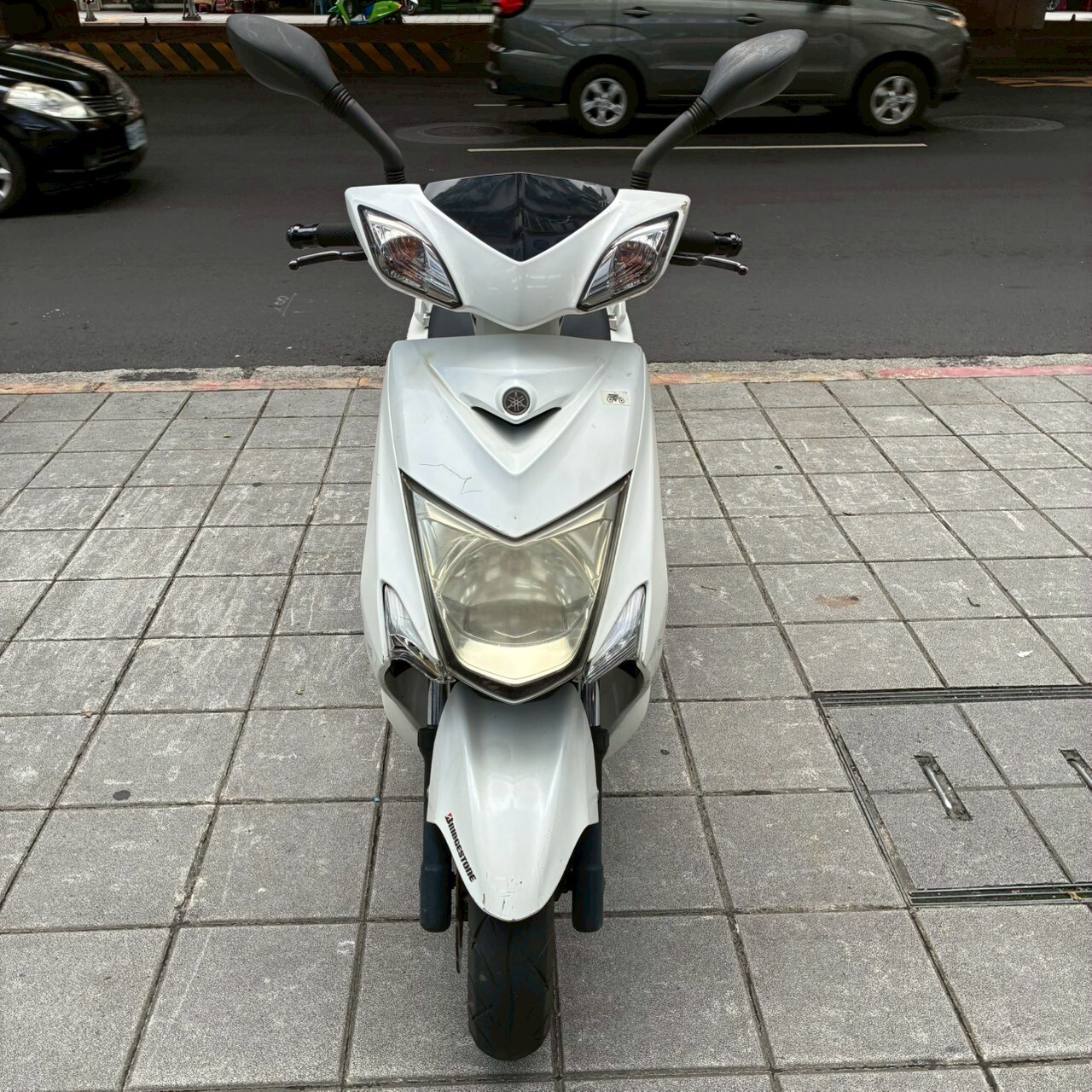 LINE_ALBUM__353_260619_1