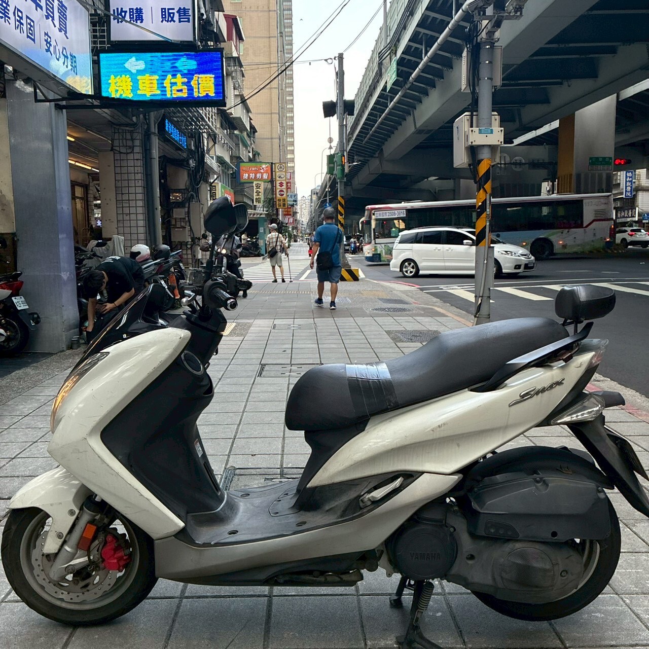 LINE_ALBUM__162_260619_4