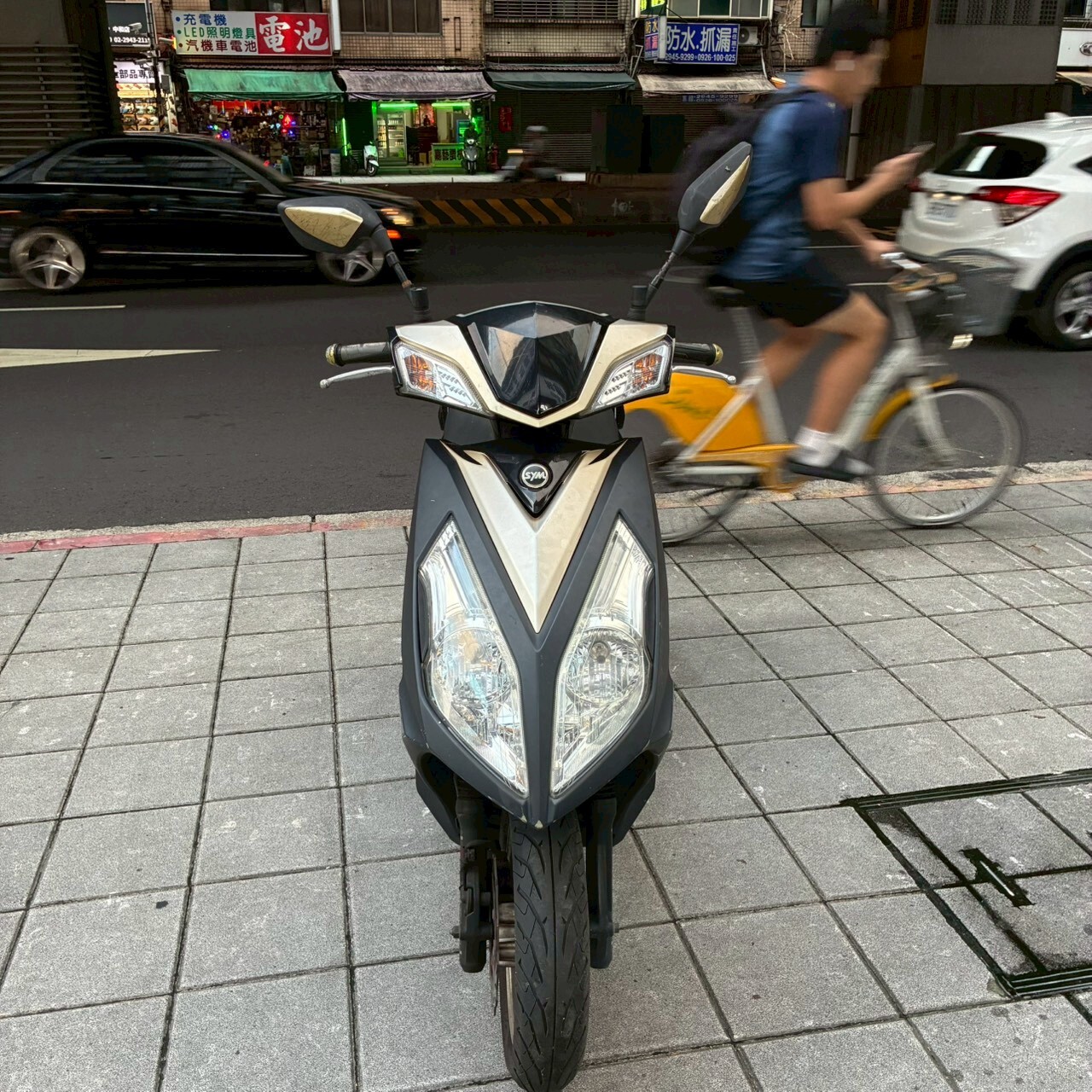 LINE_ALBUM__6981_260619_1