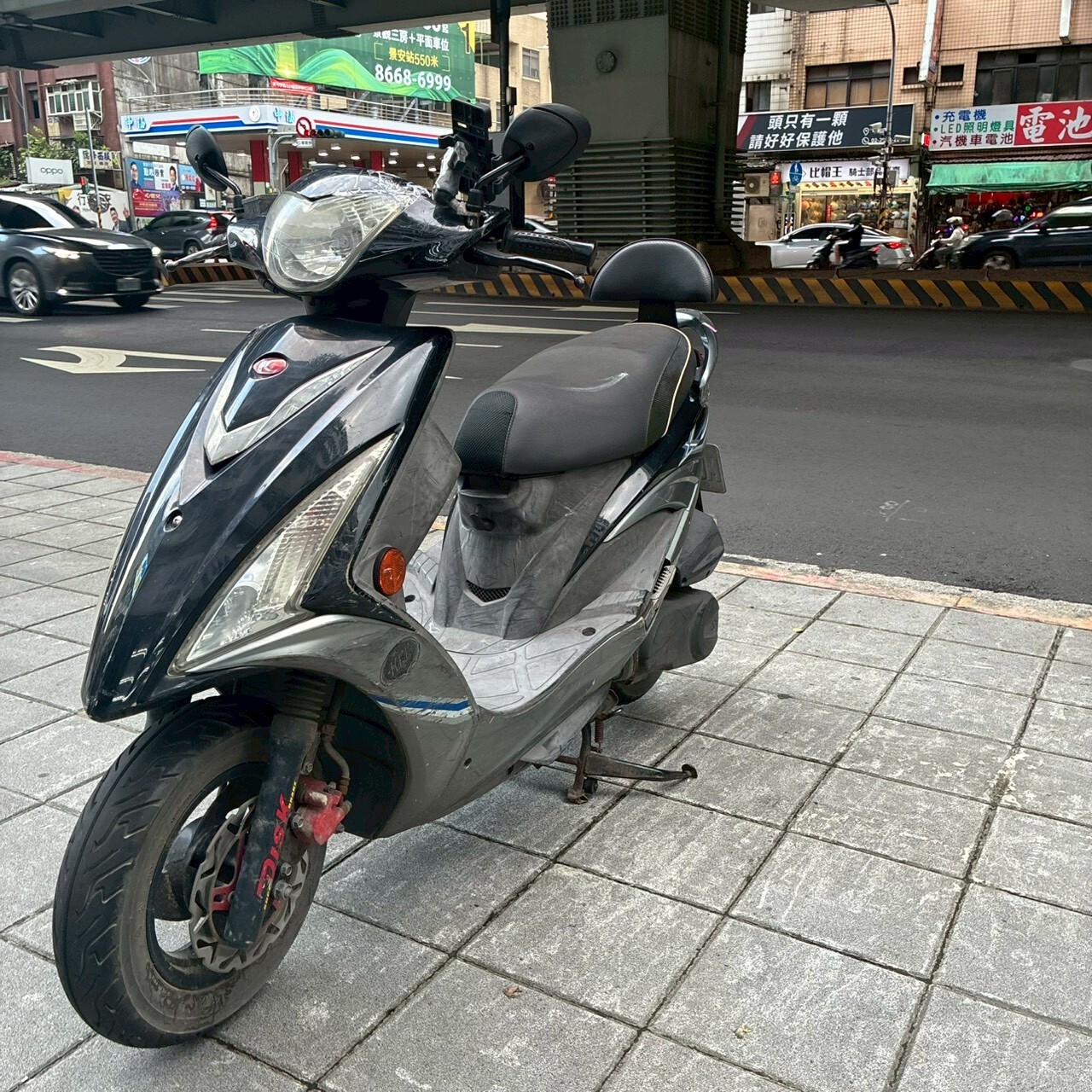 LINE_ALBUM__2115_260619_2