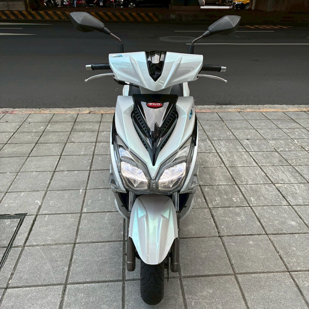LINE_ALBUM__0017_260619_1
