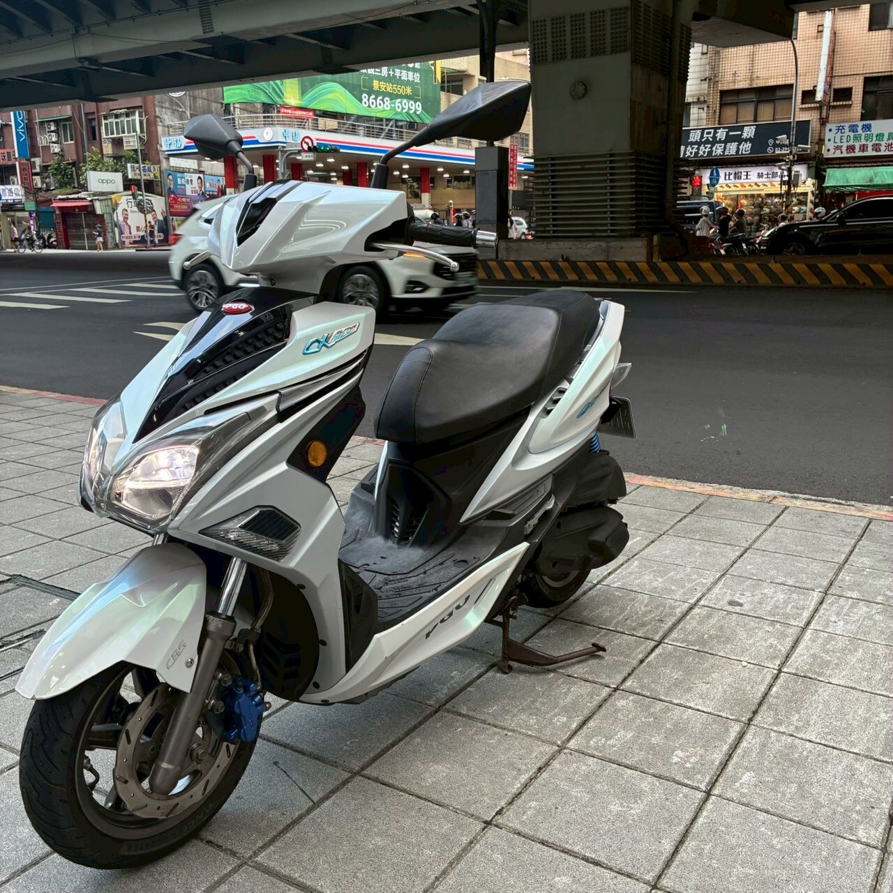 LINE_ALBUM__0017_260619_2