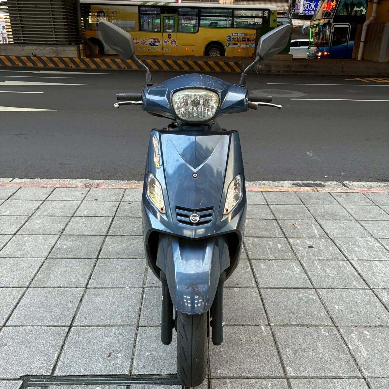 LINE_ALBUM__5313_260619_1
