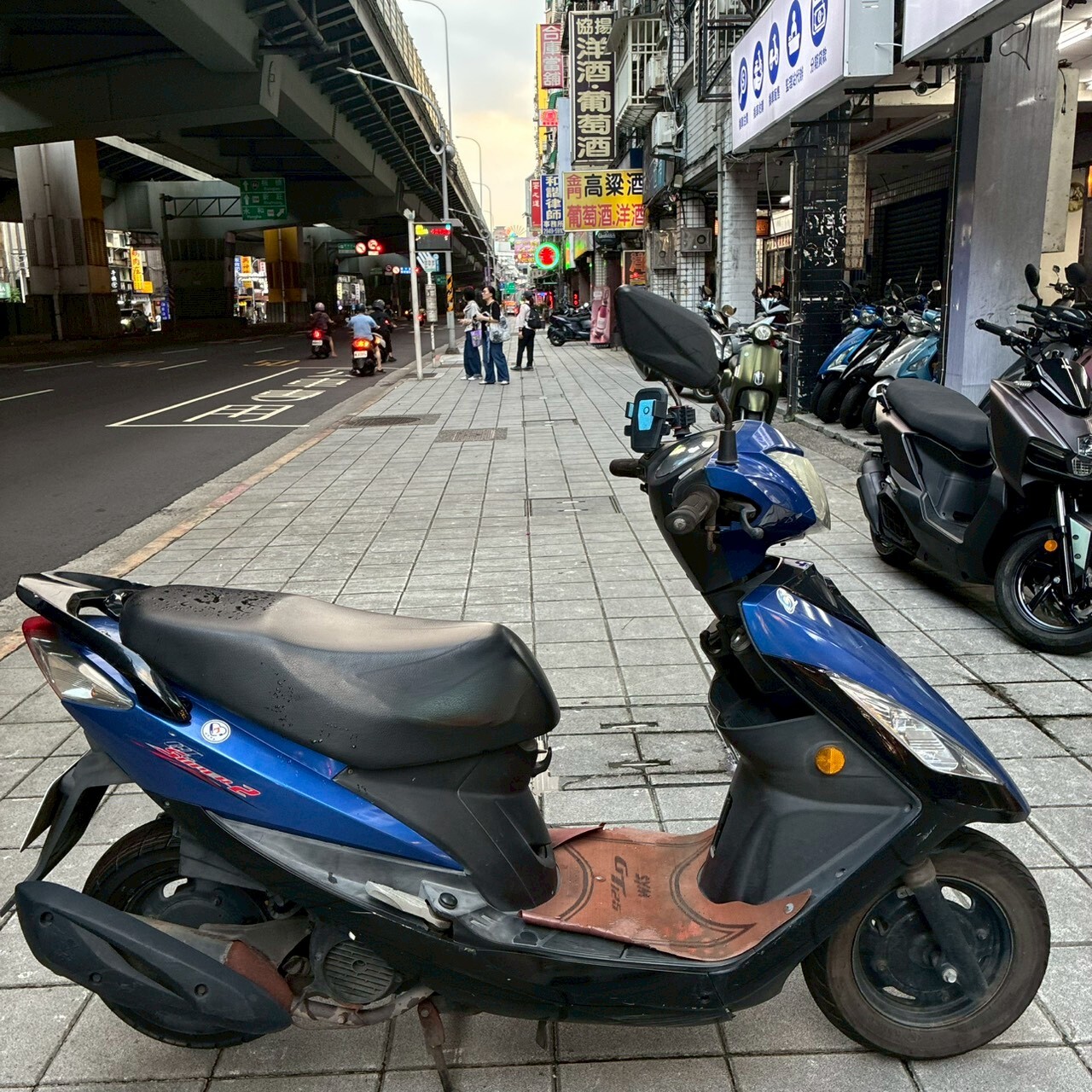 LINE_ALBUM__3672_260619_5