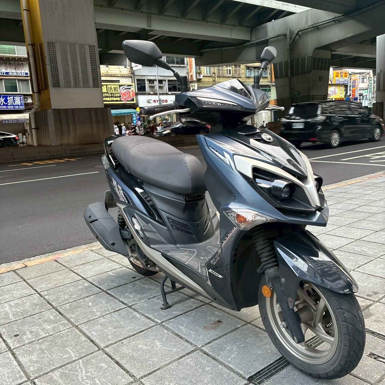 LINE_ALBUM__6510_260619_3