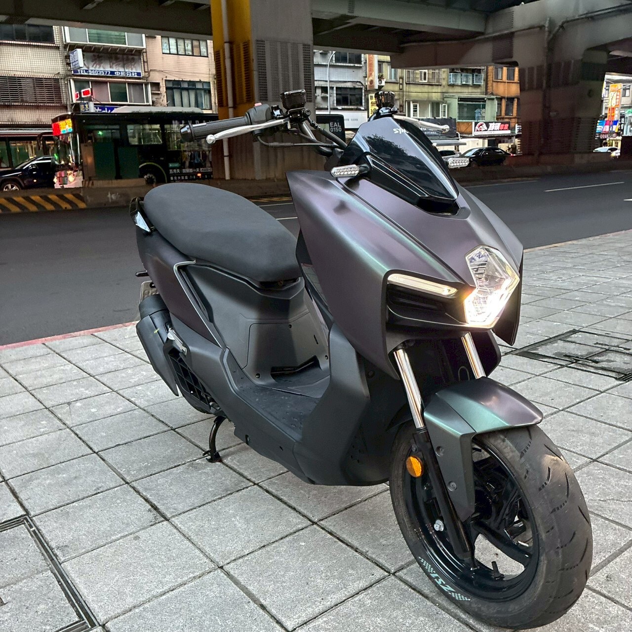 LINE_ALBUM__6358_260619_3