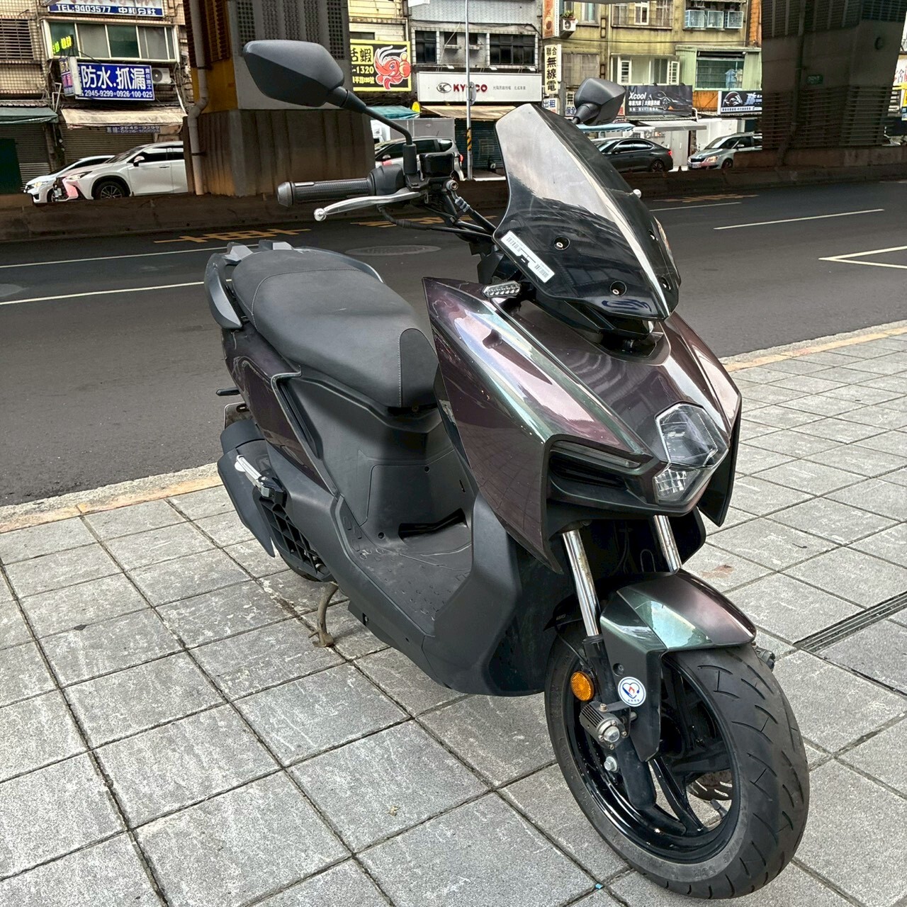 LINE_ALBUM__6566_260619_3
