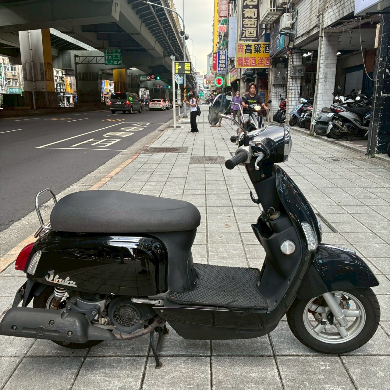 LINE_ALBUM__2182_260625_5