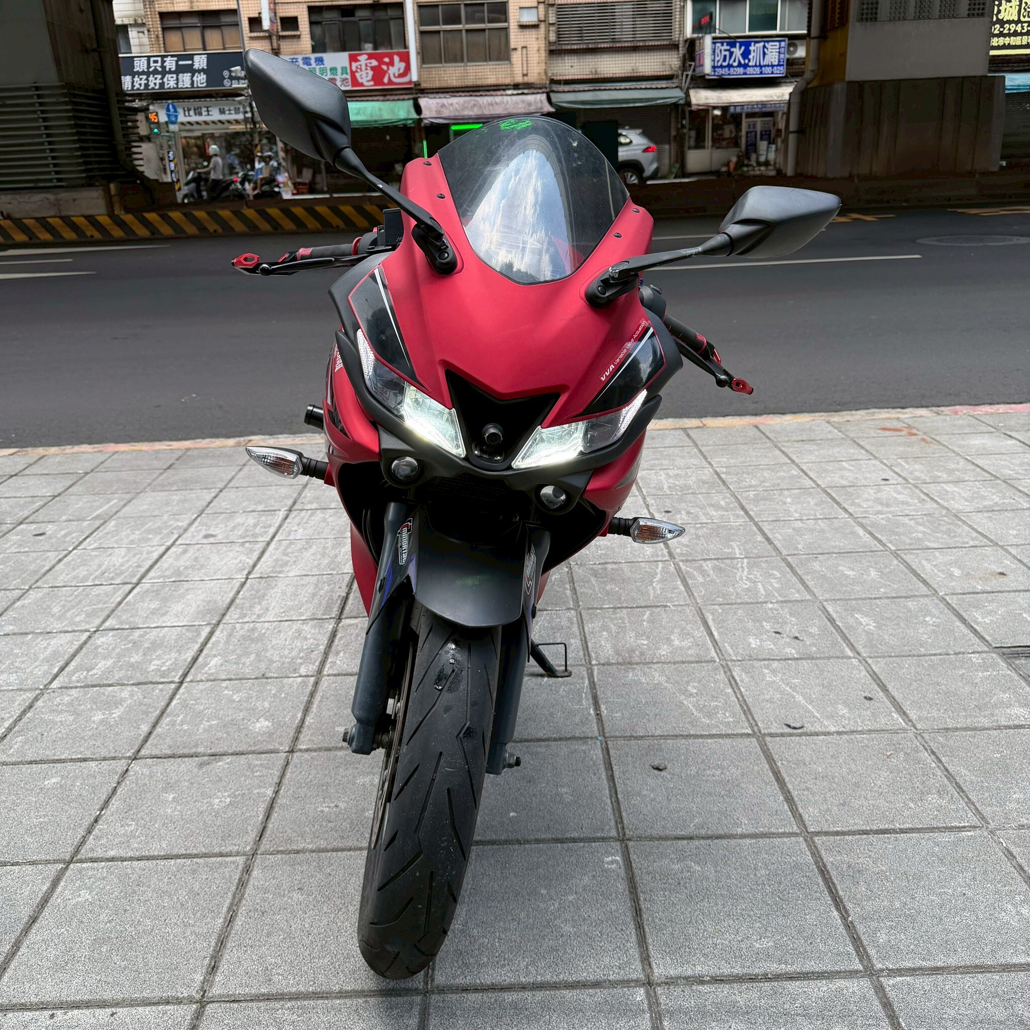 LINE_ALBUM_R15 V3_1000_260625_1