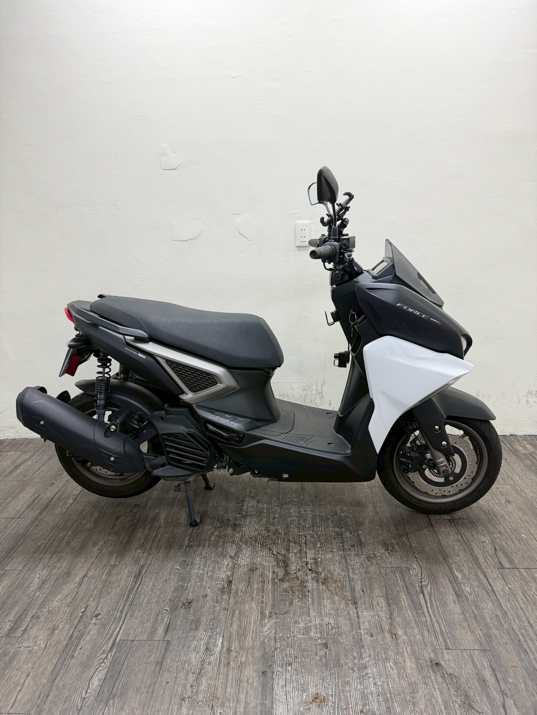 LINE_ALBUM_【新北新莊店】 2022 山葉 FORCE 2.0 _2366 $72000 里程93XX_260626_5