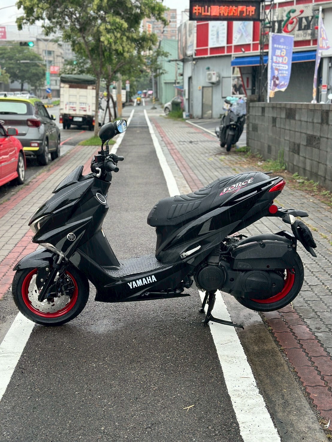 LINE_ALBUM_2018 山葉 FORCE 155 _3557 487xxKM $47,000_260628_4