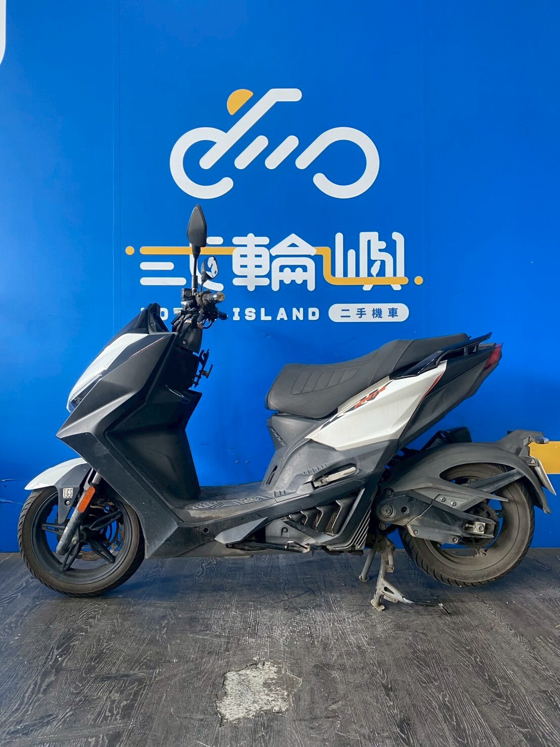 LINE_ALBUM_2022 光陽 KRV 180 MOTO _NSJ-2792 $75000 里程20XXX_260630_3