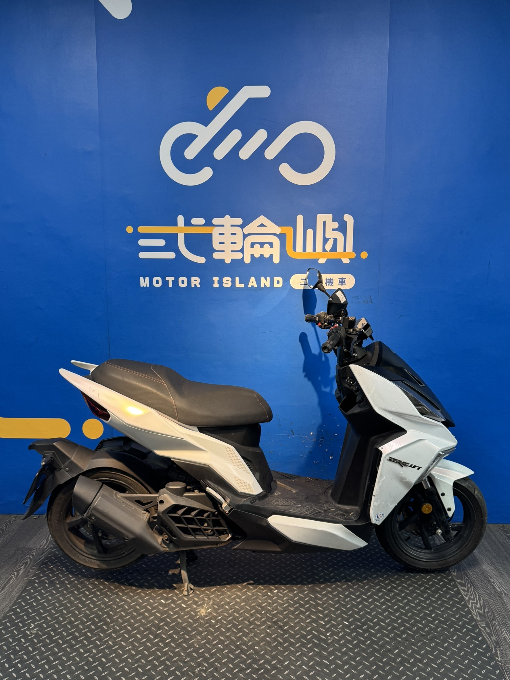 line_oa_chat_260625_164038_group_3