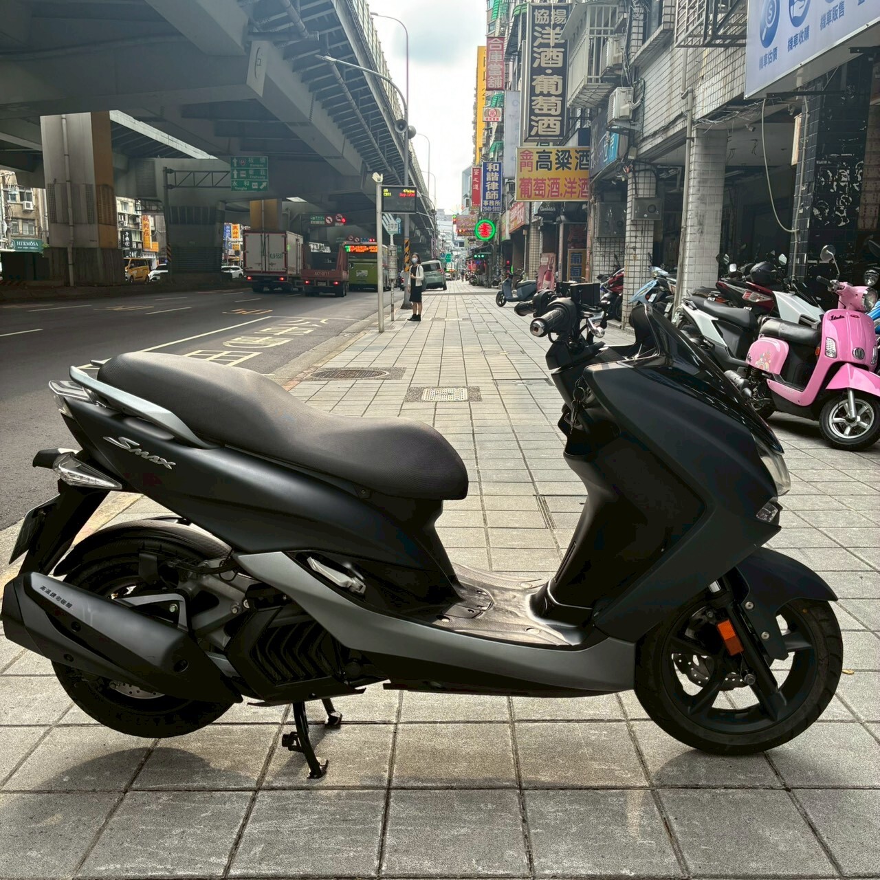LINE_ALBUM_SMAX_7622_260702_7