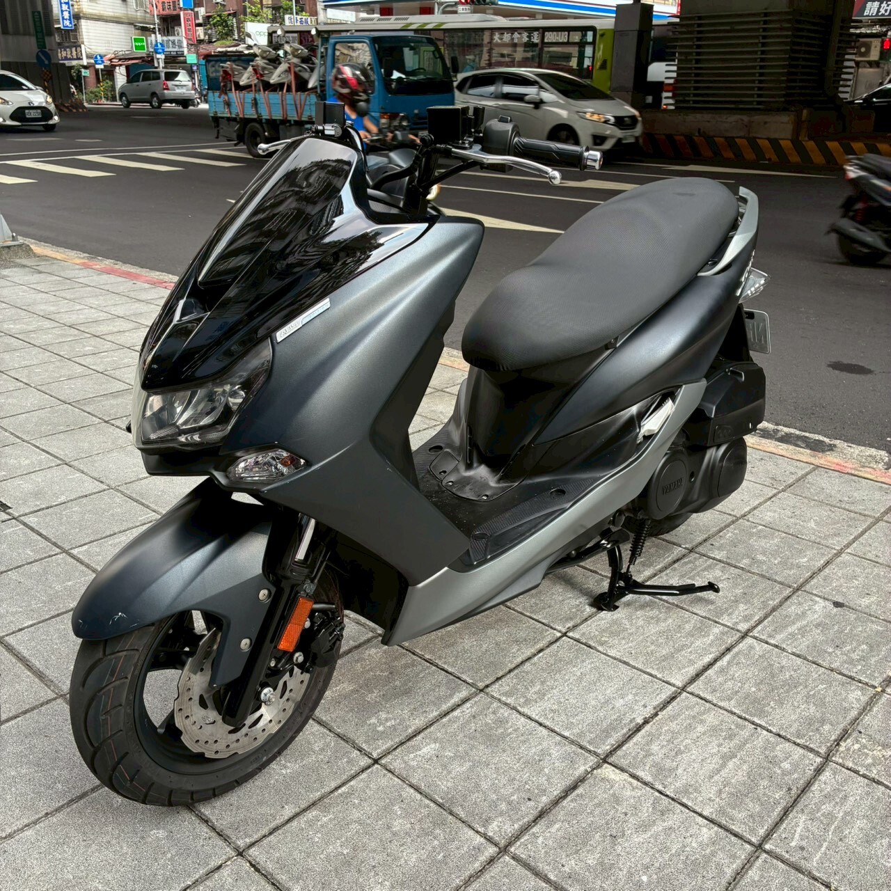 LINE_ALBUM_SMAX_7622_260702_4