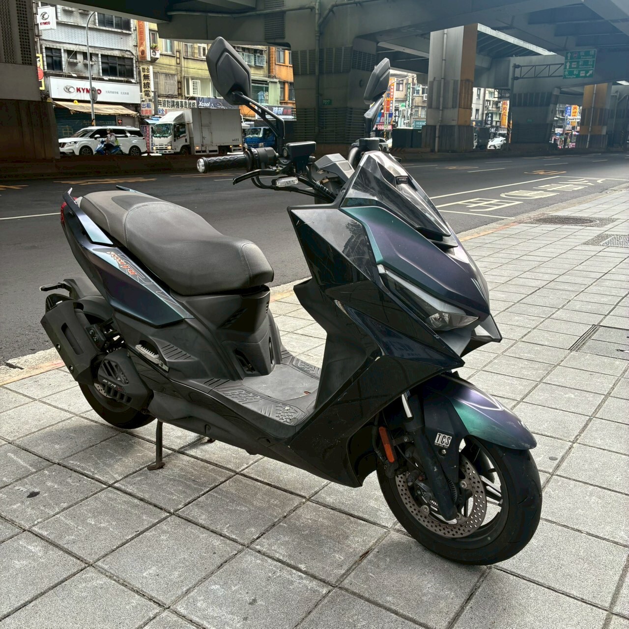 LINE_ALBUM_KRV_3372_260702_6