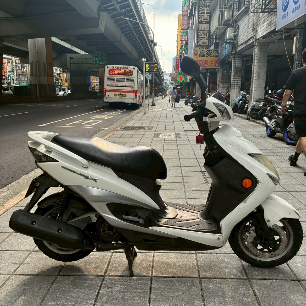 LINE_ALBUM_勁3_633_260702_7