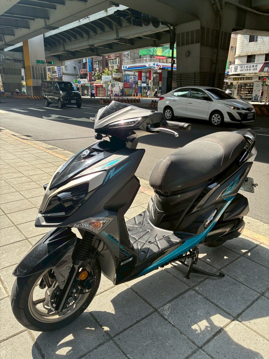 LINE_ALBUM__3305_260705_2