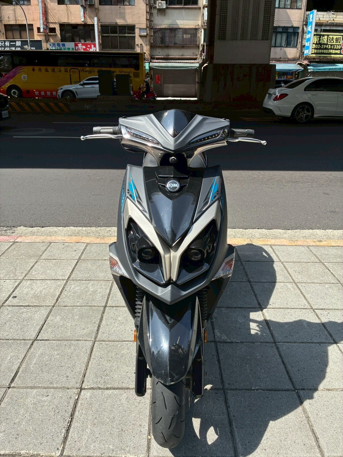 LINE_ALBUM__3305_260705_1