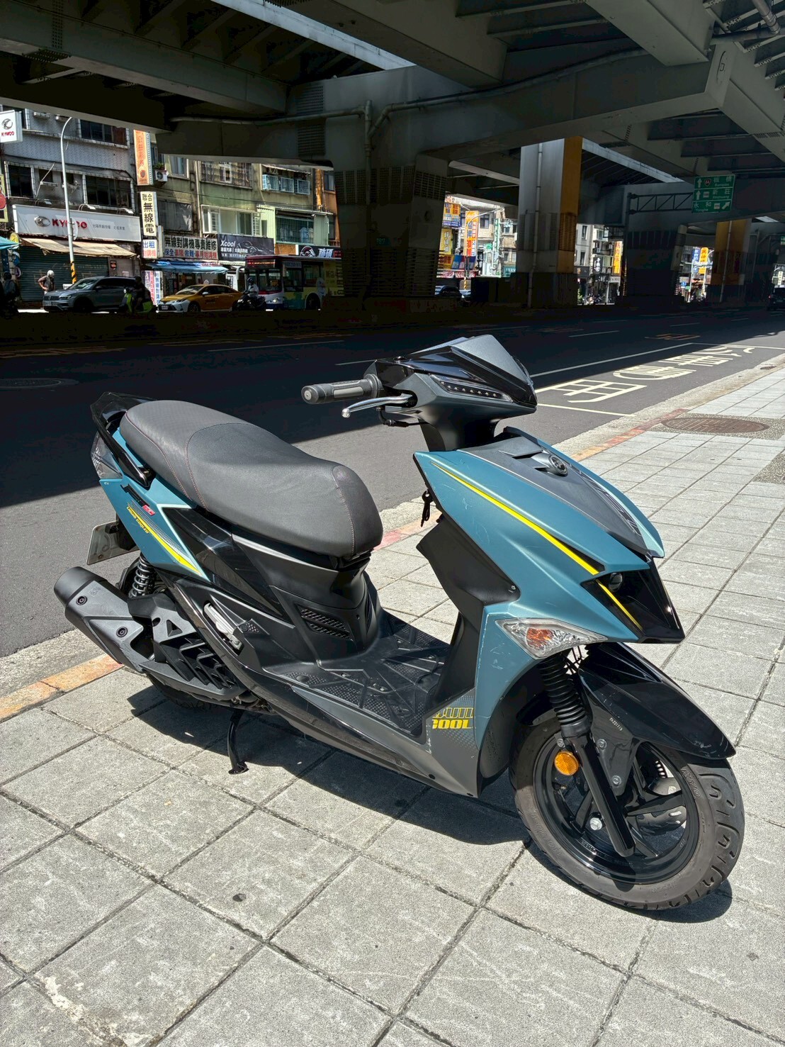 LINE_ALBUM__2261_260705_3