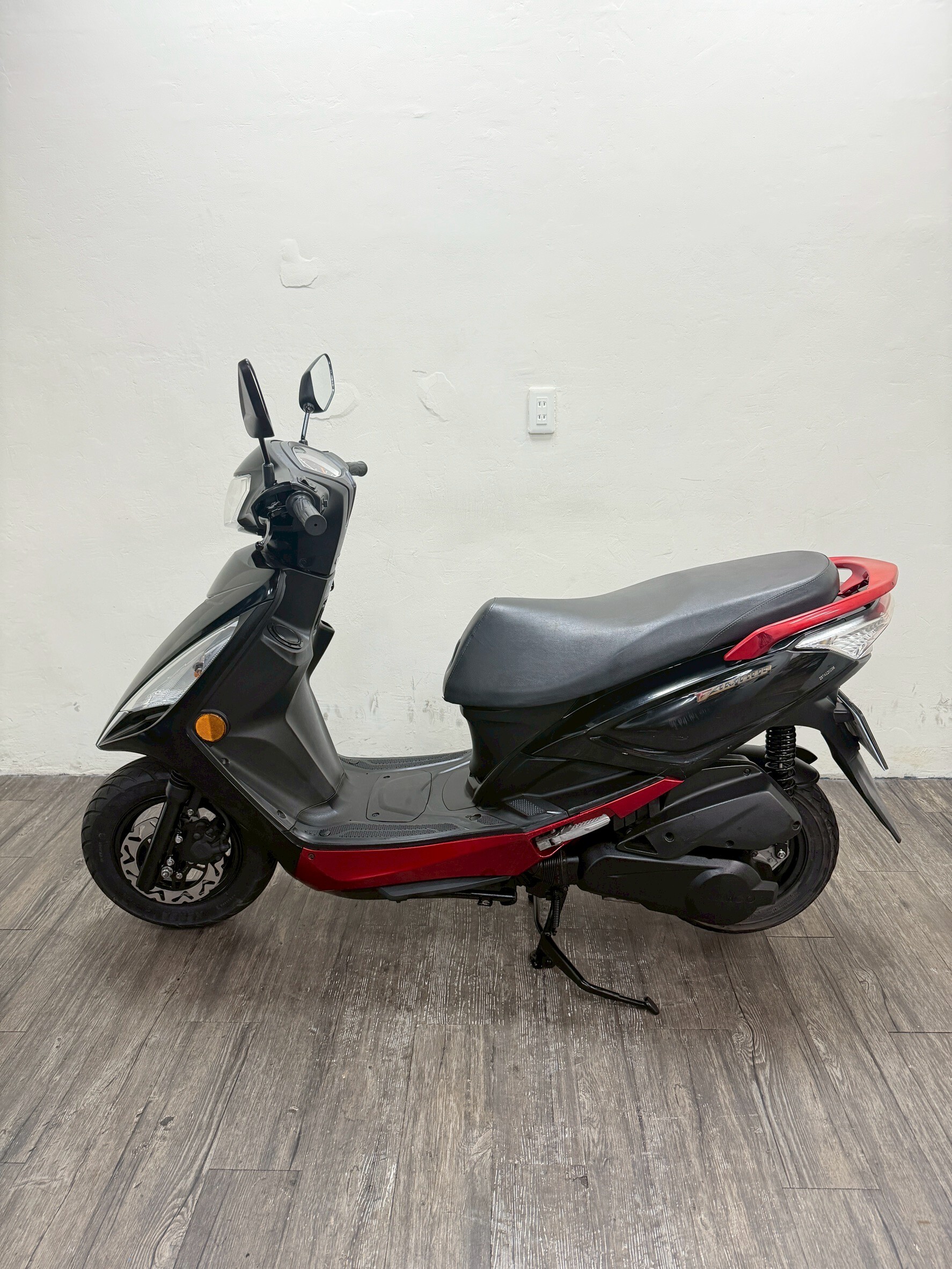 LINE_ALBUM_【新北新莊店】2020 光陽 新名流  125 碟煞_ 9318 $35000 里程 32XXX_260706_4