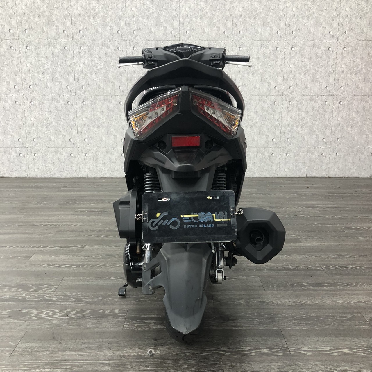 S__246210569_0