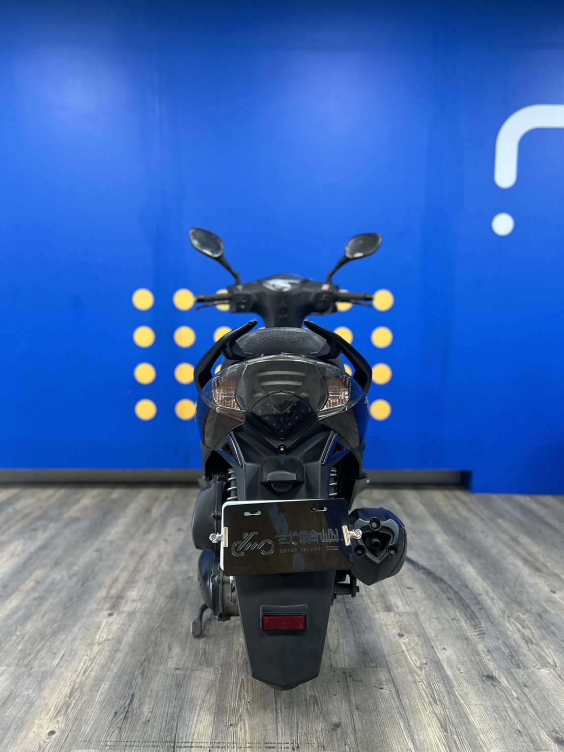 line_oa_chat_260708_155745_group_4